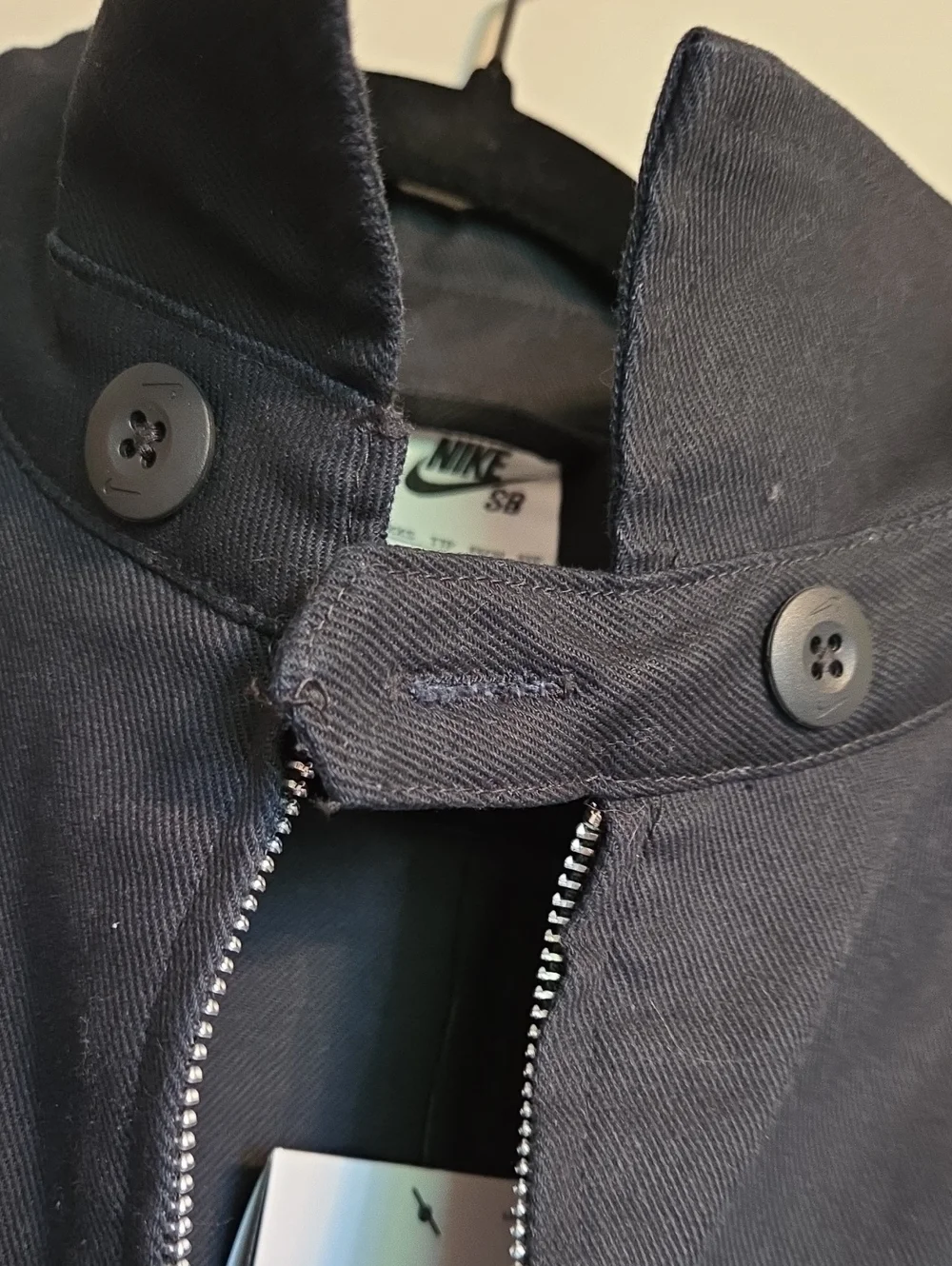 NIKE Black Zip-Front Bomber Skateboarding  Jacket